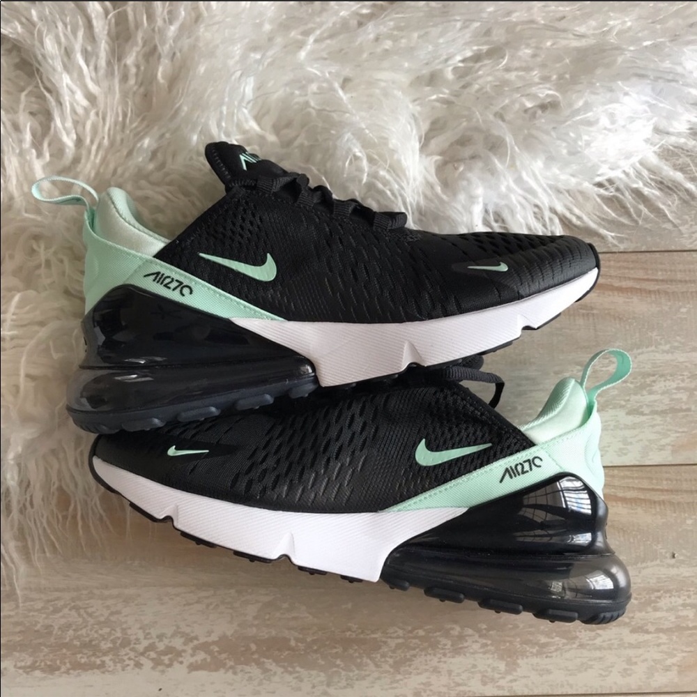 NWT Nike Air Max 270 - Picture 6 of 8